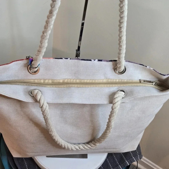 SOLD - Picture 5 of 7